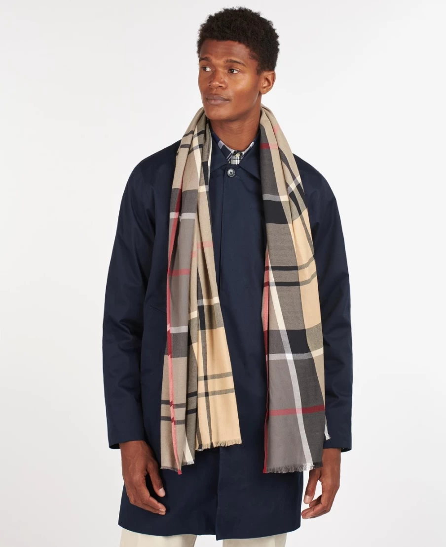 Barbour Mens Walshaw Scarf in Classic Tartan - Traditional Plaid Winter Accessory