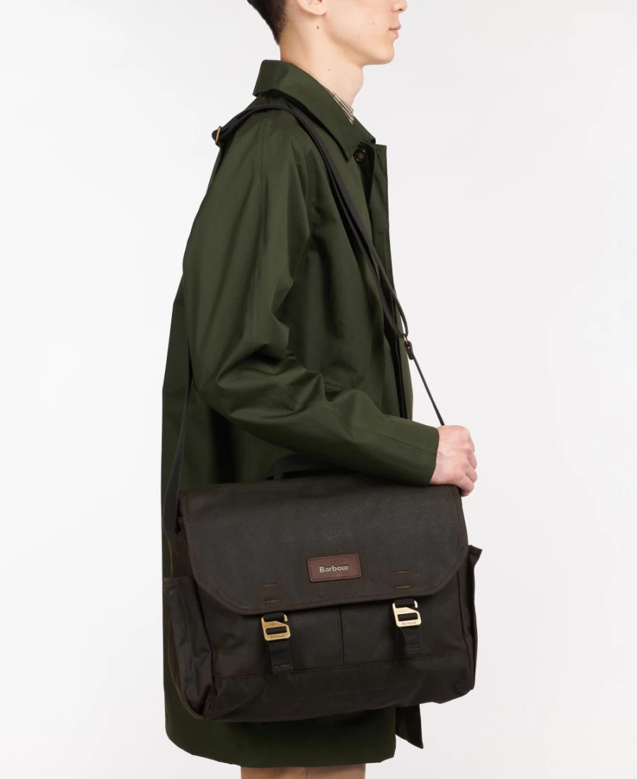 Barbour Men's Navy Essential Waxed Cotton Messenger Bag